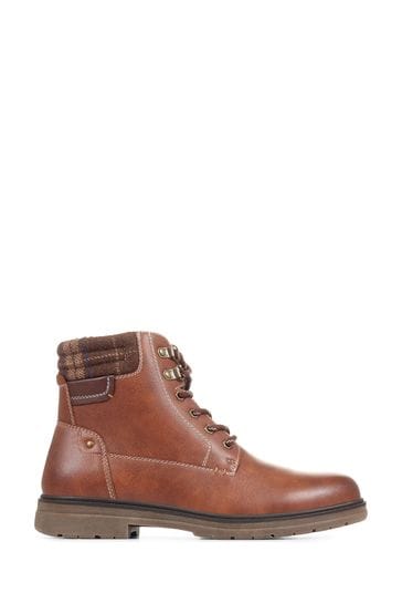 Pavers wide fit boots online