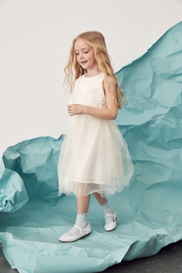 White tulle bridesmaid discount dresses
