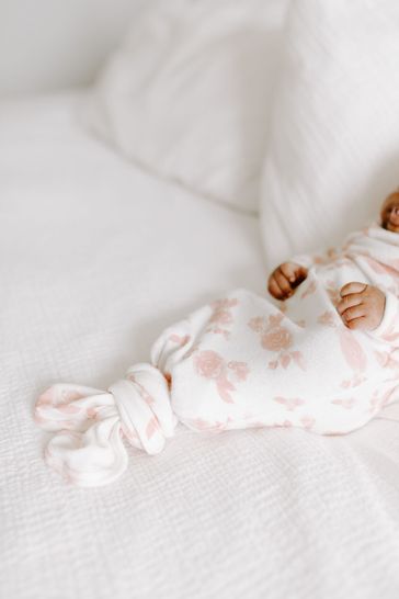 Buy Aden Anais White Snuggle Knit Knotted Gown And Hat Gift Set from Next Denmark