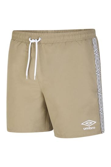 Umbro online classic shorts