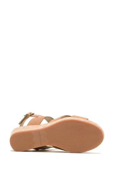 Hush puppies tan clearance sandals