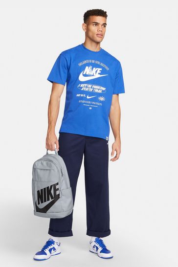 Nike elemental graphic online