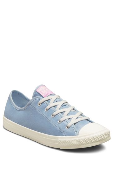 Blue hot sale dainty converse