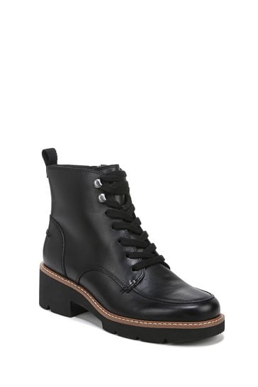 Naturalizer Dara Black Leather Ankle Boots