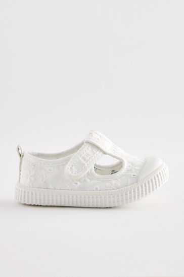 White first walker deals shoes