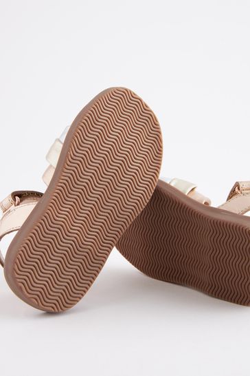 Leather on sale knot sandals