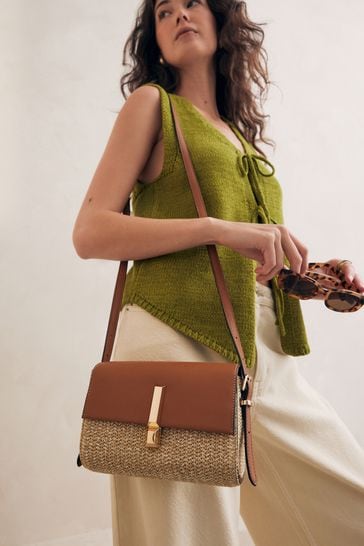 Brown raffia deals