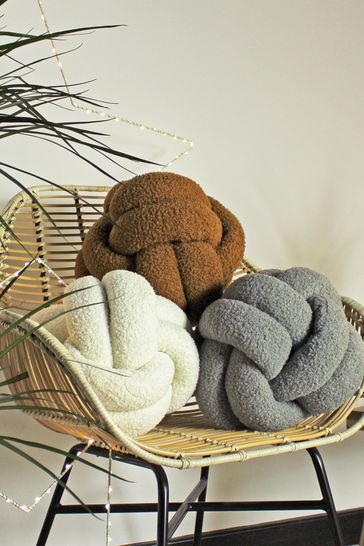 Large knot cushion discount
