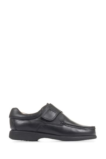 Velcro model hotsell shoes