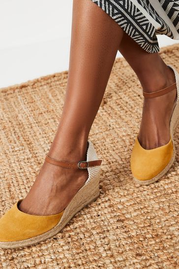 Ochre Yellow Forever Comfort® Leather Closed Toe Low Wedges