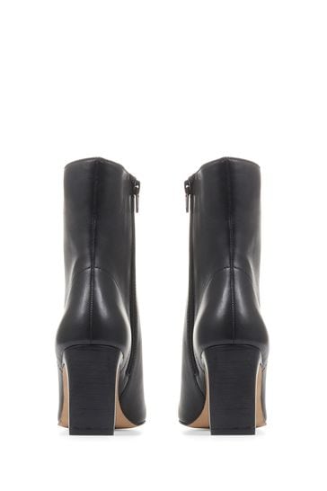 Heeled black outlet boots leather
