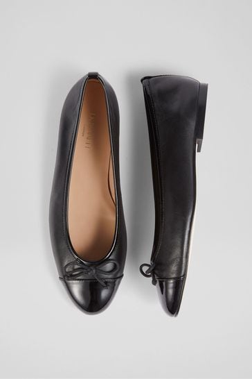 Women's patent leather flats sale