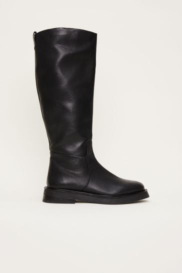 Flat black leather knee new arrivals boots