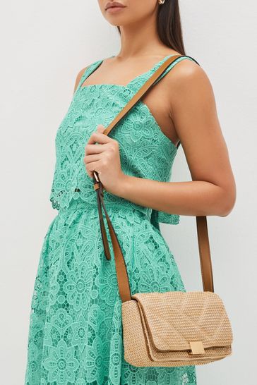 Raffia floral crossbody bag top