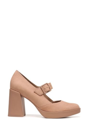 Naturalizer hot sale beige shoes