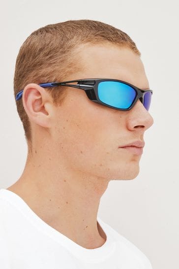 Polarised on sale wrap sunglasses