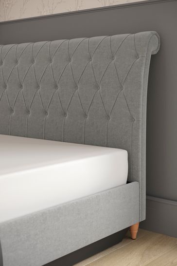Ashley cheap tufted bed