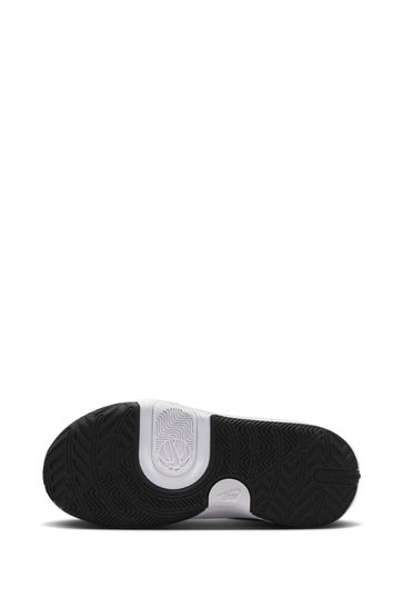 Nike strap trainers outlet