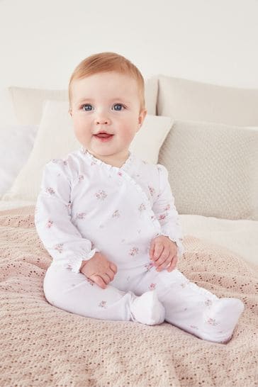 Little white company baby girl cheap