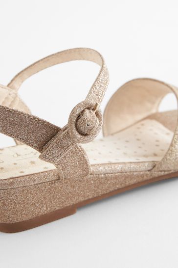 Ladies gold top sandals size 4