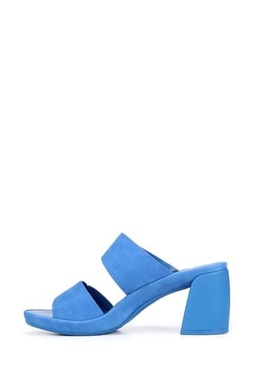 Naturalizer slides outlet