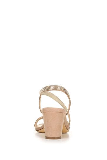 Naturalizer strappy sandals sale