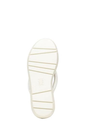 Naturalizer thong sandals store