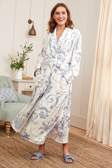 Laura ashley robe 2025