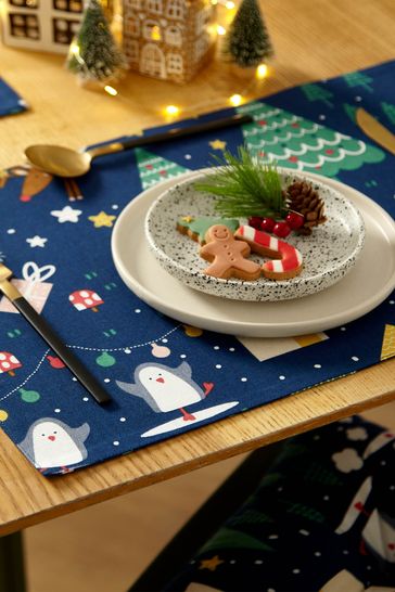 Catherine Lansfield Set of 2 Blue Santa's Christmas Wonderland Cotton Placemats