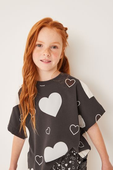 Black white t sales shirt