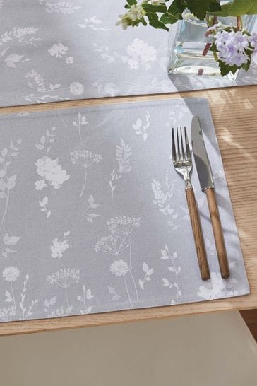 Catherine Lansfield 4 Pack Grey Meadowsweet Floral Wipeable Placemats