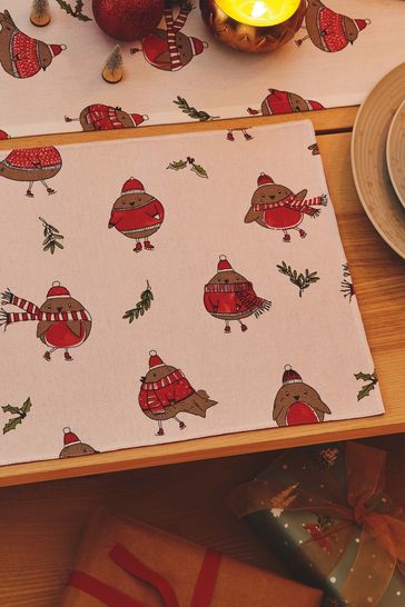 Catherine Lansfield 4 Pack Red Christmas Robins Wipeable Placemats