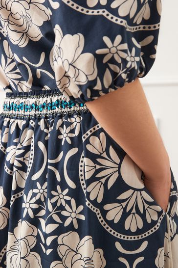 Drawstring navy top blue skirt