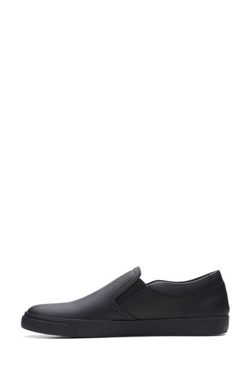 Clarks glove puppet black top