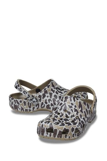 White cheetah print crocs clearance