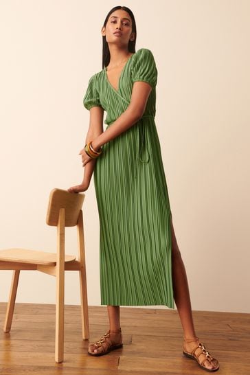 Green Short Sleeve Plisse Dress