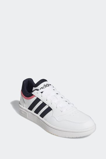 Adidas white hot sale retro trainers