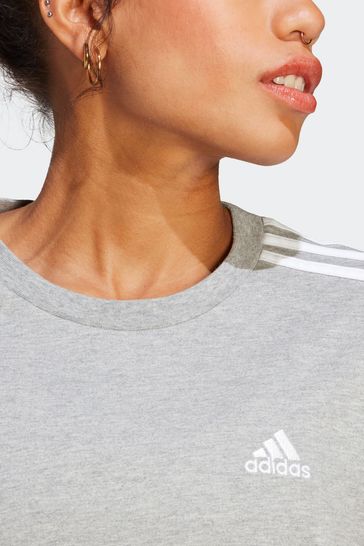Adidas essentials best sale boyfriend crew sweatshirt