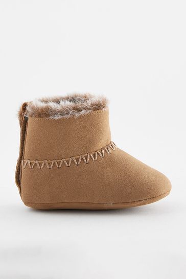 Pull on hotsell tan boots