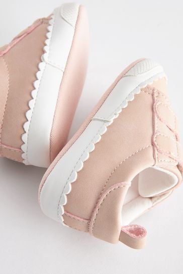 Pink Scallop Baby Trainers 0 24mths