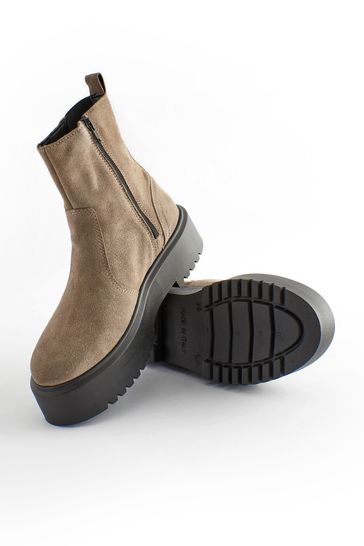 Flatform chelsea ankle boots best sale