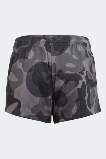 Adidas online seasonal shorts