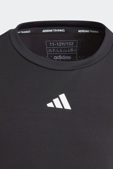 Adidas t shirt sportswear hotsell