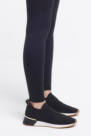 River island knitted runner trainers online