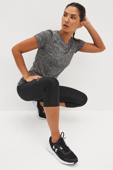 Under armour sales cropped leggings