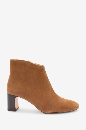 Boden Brown Round Toe Smart Ankle Boots