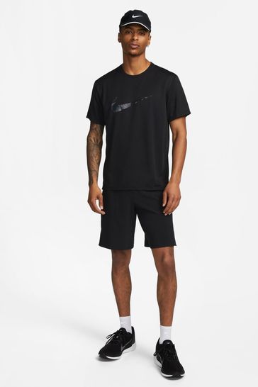 Black nike camo shirt clearance