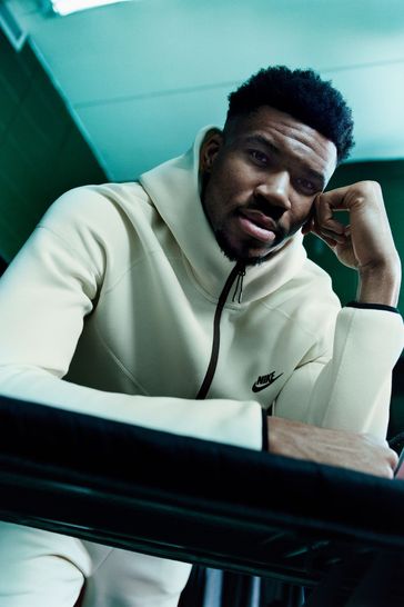 White tech fleece hoodie outlet