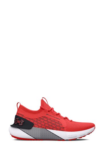 Under armour top red trainers