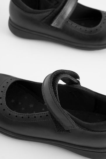 Narrow mary jane shoes store